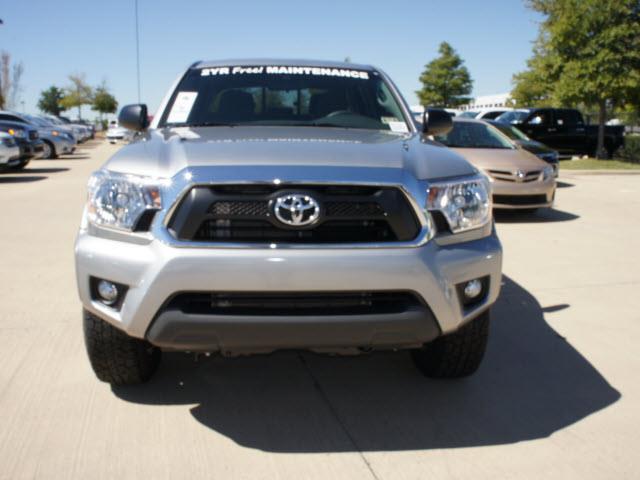 Toyota Tacoma 2014 photo 3