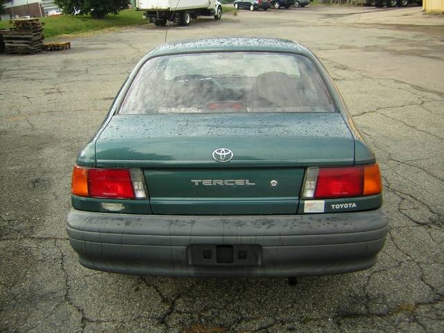 Toyota Tercel 1993 photo 2