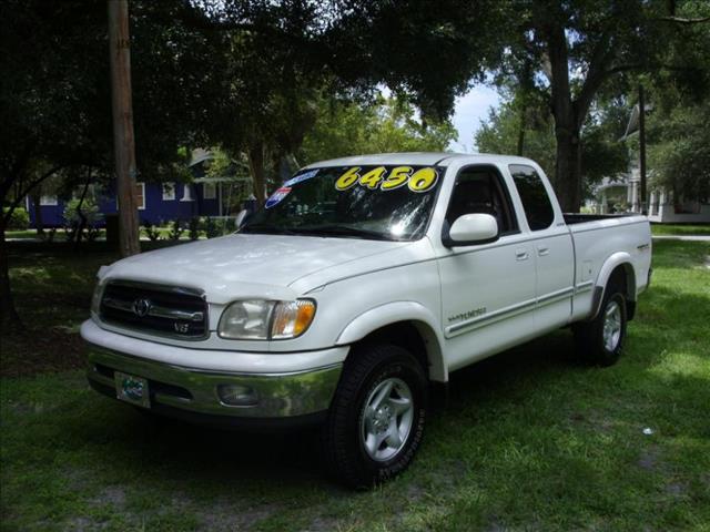 Toyota Tundra 2000 photo 1