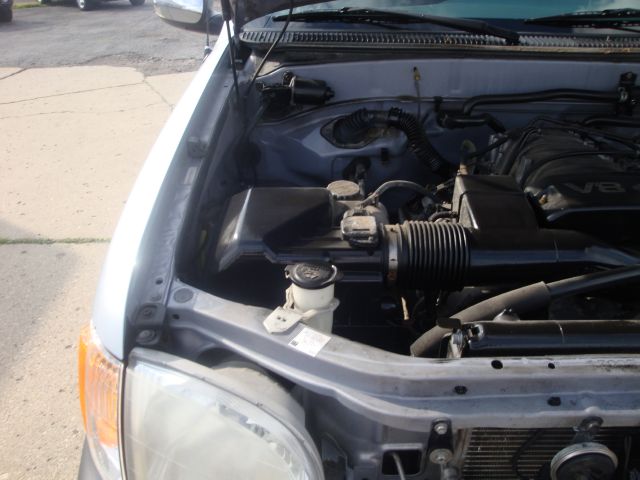 Toyota Tundra 2000 photo 29