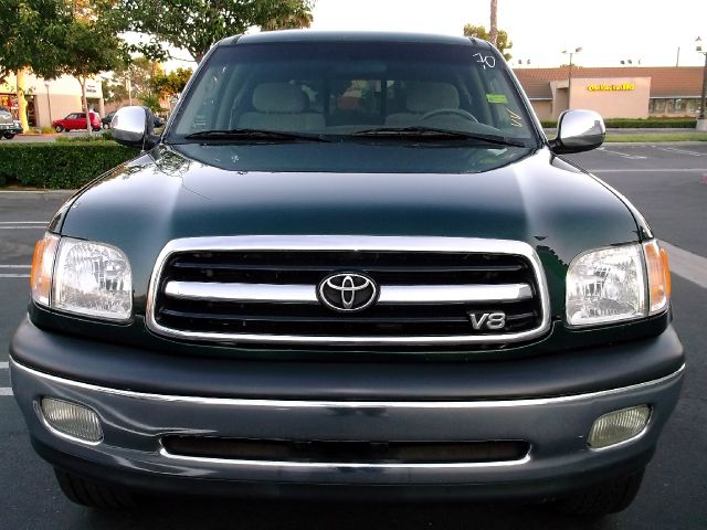 Toyota Tundra 2000 photo 1