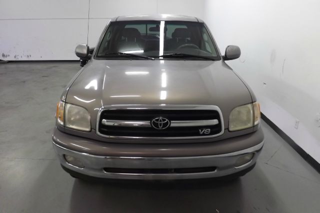 Toyota Tundra 2000 photo 1