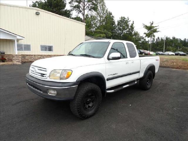 Toyota Tundra 2000 photo 3