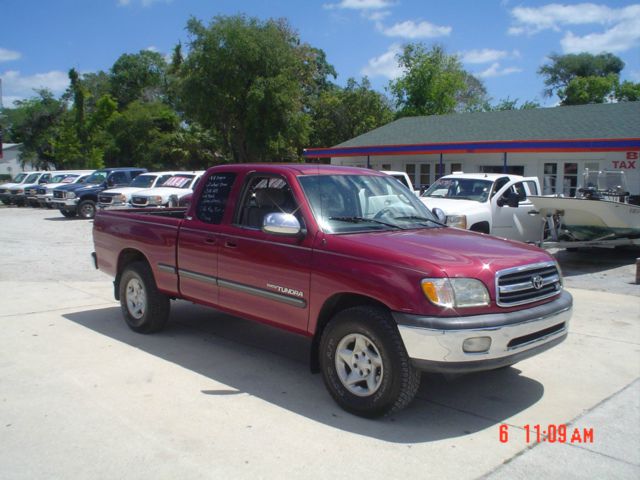 Toyota Tundra 2000 photo 2