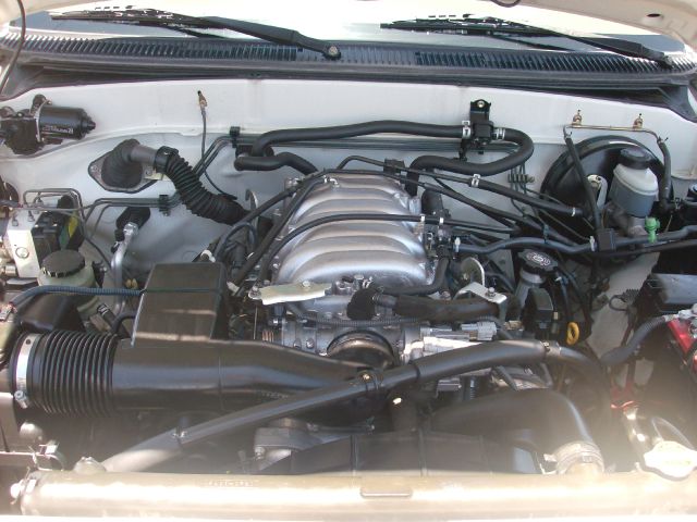 Toyota Tundra 2000 photo 3