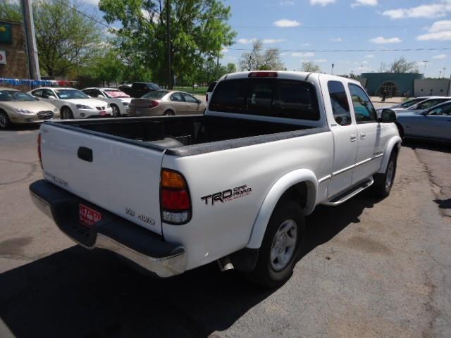 Toyota Tundra 2000 photo 11