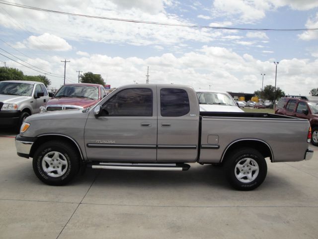 Toyota Tundra 2001 photo 2