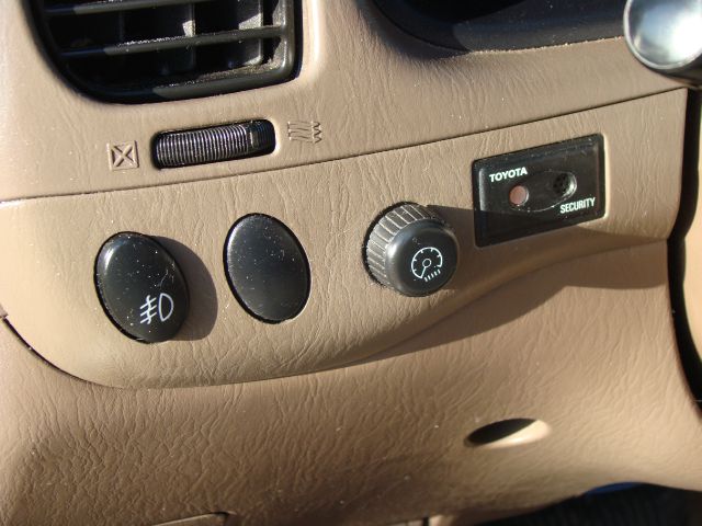 Toyota Tundra 2001 photo 2