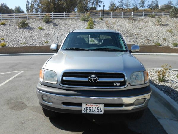 Toyota Tundra 2001 photo 2