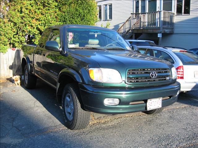 Toyota Tundra Sedan Must See Extended Cab Pickup