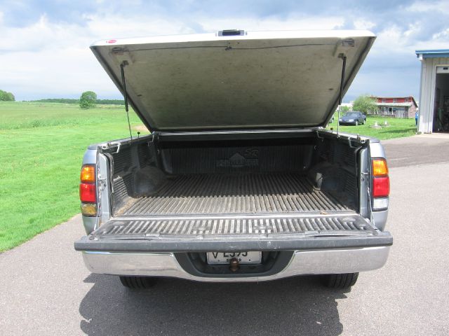 Toyota Tundra 2002 photo 9