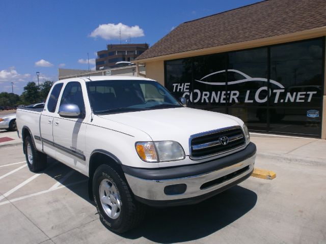 Toyota Tundra 2002 photo 2