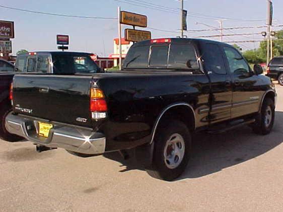 Toyota Tundra 2002 photo 1