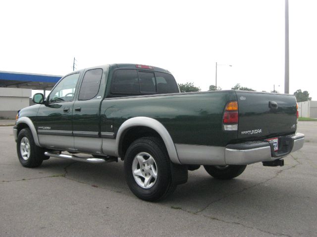 Toyota Tundra 2002 photo 1