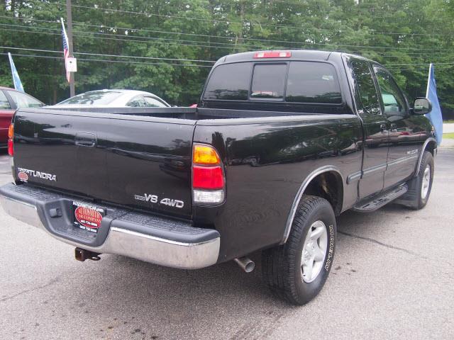 Toyota Tundra Hd-sle Pickup Truck