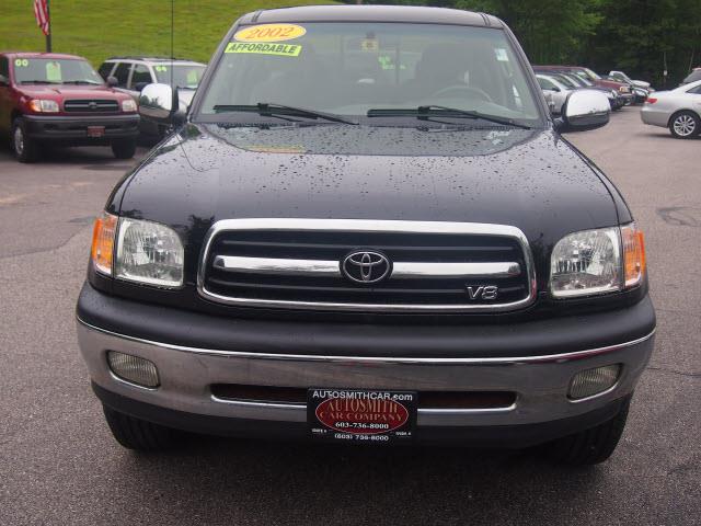 Toyota Tundra 2002 photo 2