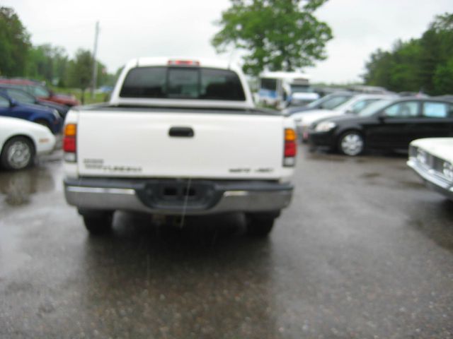 Toyota Tundra 2002 photo 2