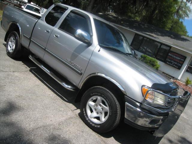 Toyota Tundra Lariat Supercrew 4WD Pickup