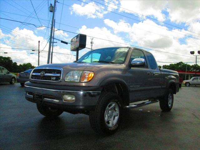 Toyota Tundra 2002 photo 1