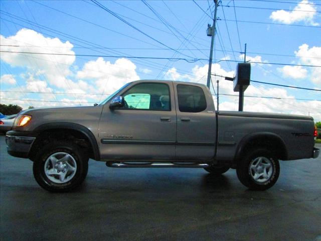 Toyota Tundra 2002 photo 2