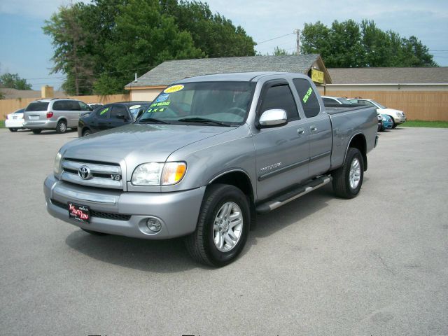 Toyota Tundra 2003 photo 2