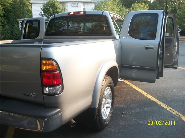 Toyota Tundra 2003 photo 3