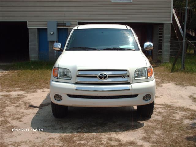 Toyota Tundra 2003 photo 2