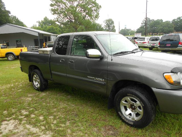 Toyota Tundra 2003 photo 2