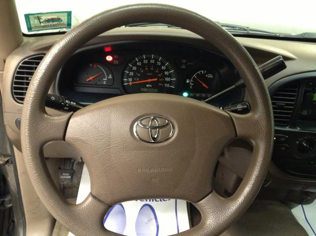 Toyota Tundra 2003 photo 15