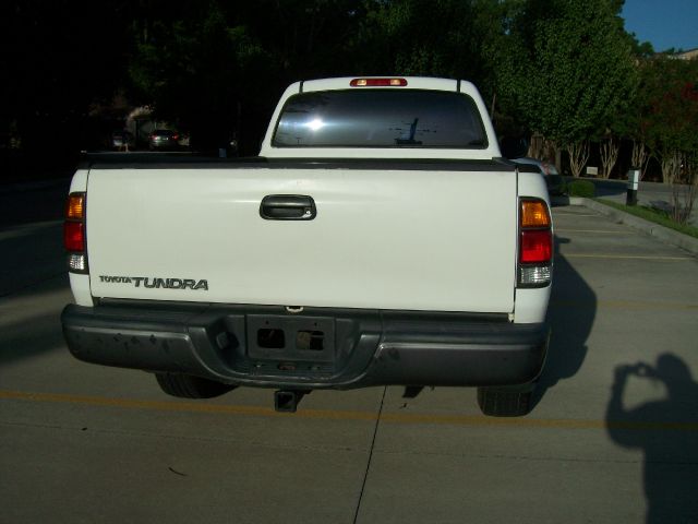 Toyota Tundra 2003 photo 1