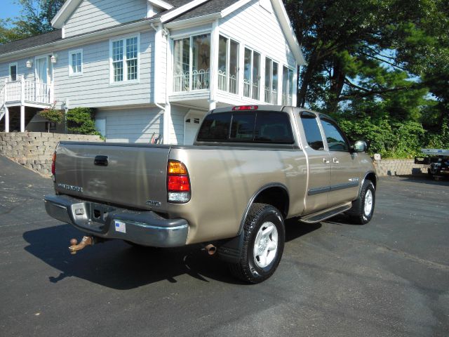 Toyota Tundra 2003 photo 2