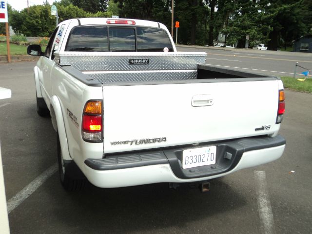 Toyota Tundra 2003 photo 3