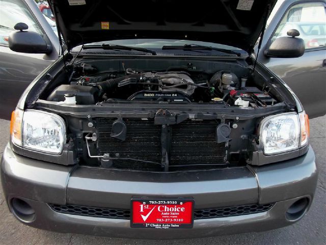 Toyota Tundra 2003 photo 2