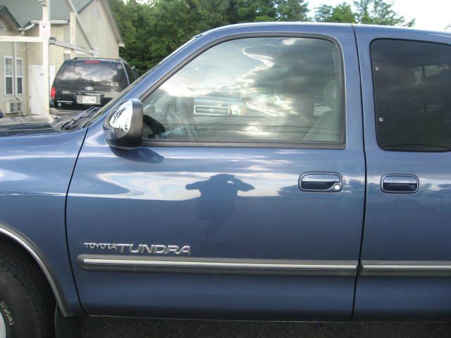 Toyota Tundra 2004 photo 3