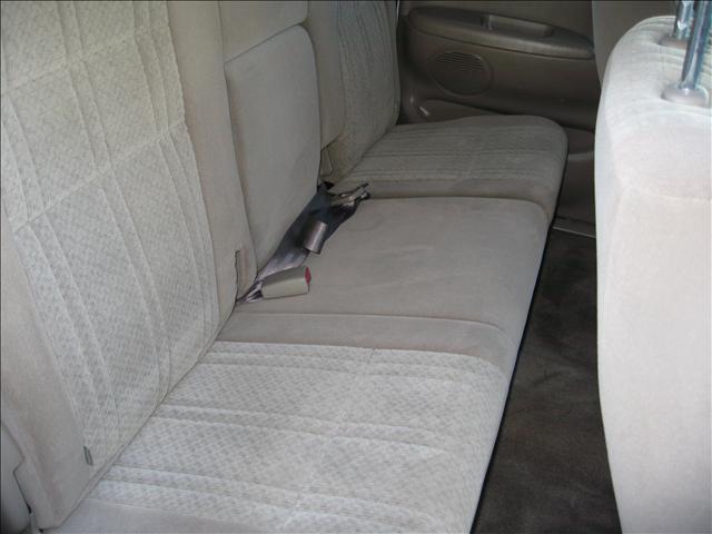 Toyota Tundra 2004 photo 3