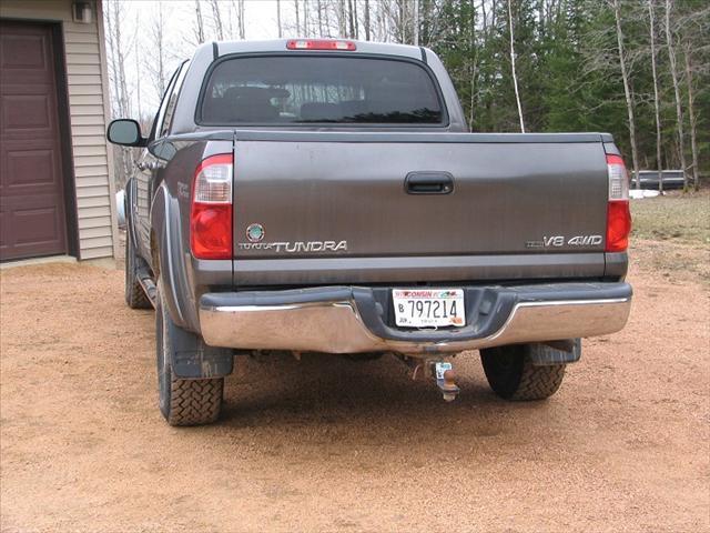 Toyota Tundra 2004 photo 1