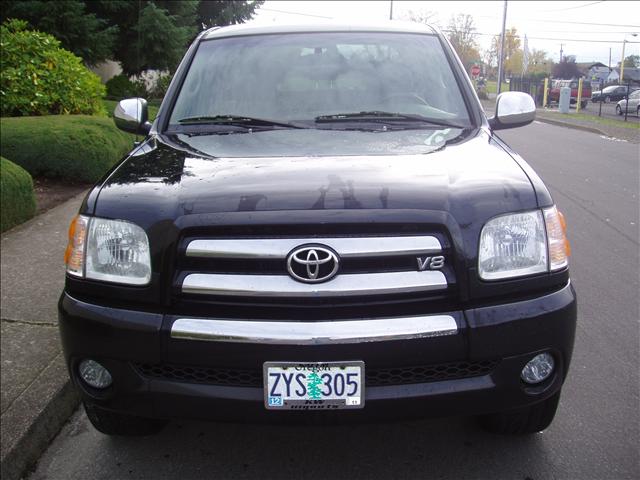 Toyota Tundra 2004 photo 3