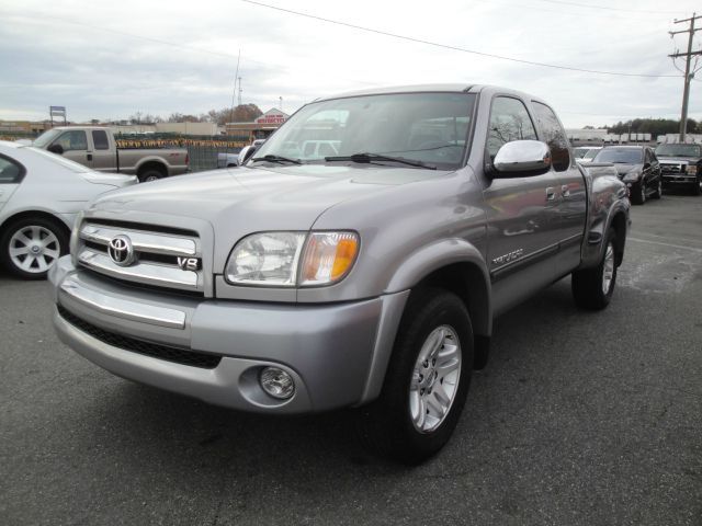 Toyota Tundra 2004 photo 3