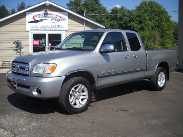 Toyota Tundra 2004 photo 2