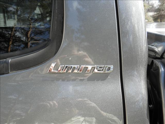 Toyota Tundra 2004 photo 2