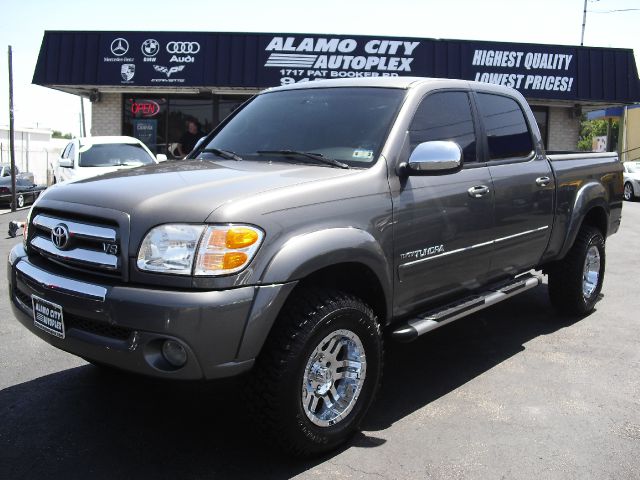 Toyota Tundra TRIO Pickup Truck