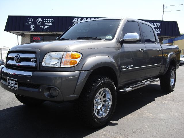 Toyota Tundra 2004 photo 3