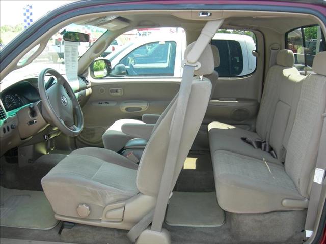 Toyota Tundra 2004 photo 1