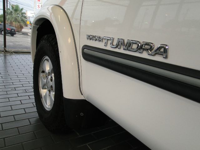 Toyota Tundra 2004 photo 28