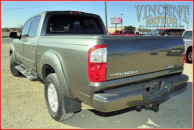 Toyota Tundra 2004 photo 1