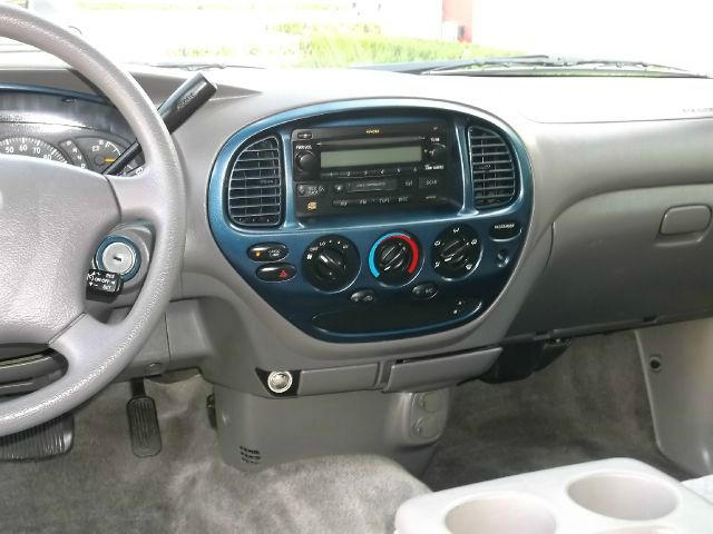 Toyota Tundra 2004 photo 17