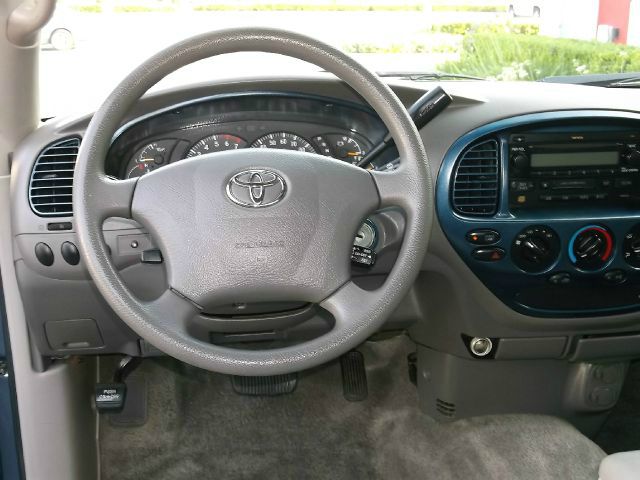 Toyota Tundra 2004 photo 18