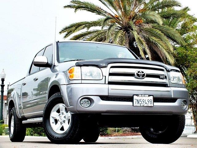 Toyota Tundra 2004 photo 4