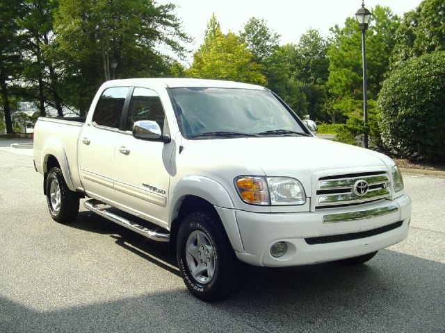 Toyota Tundra 2004 photo 1