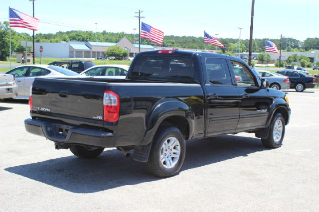 Toyota Tundra Limited 4x4 (marshalltown) Pickup Truck